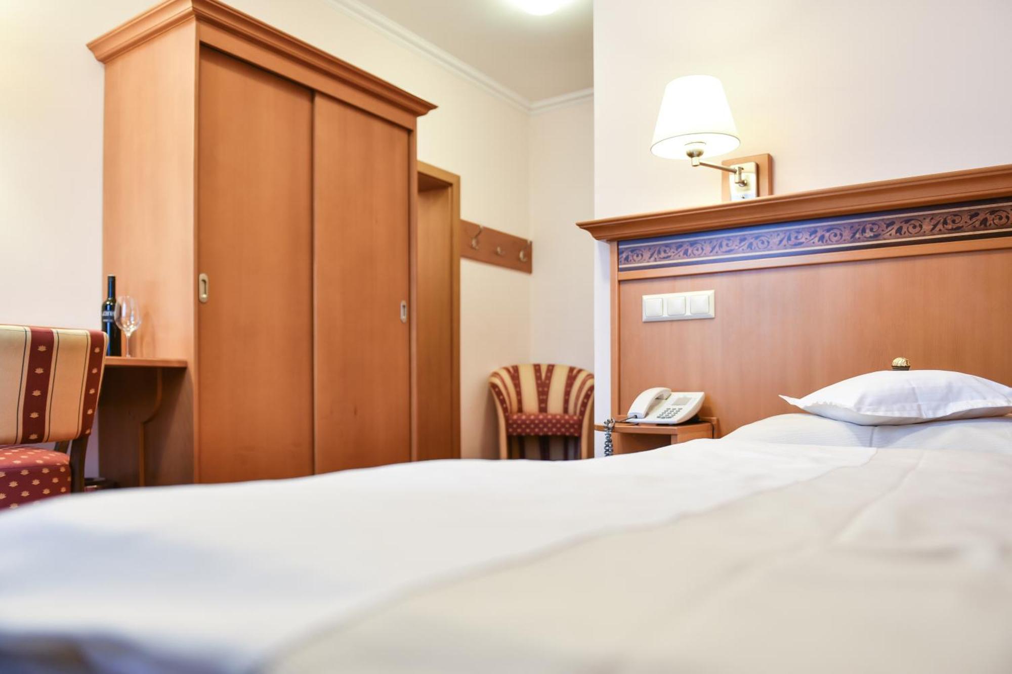 Hotel Alexandra Wels Exterior foto