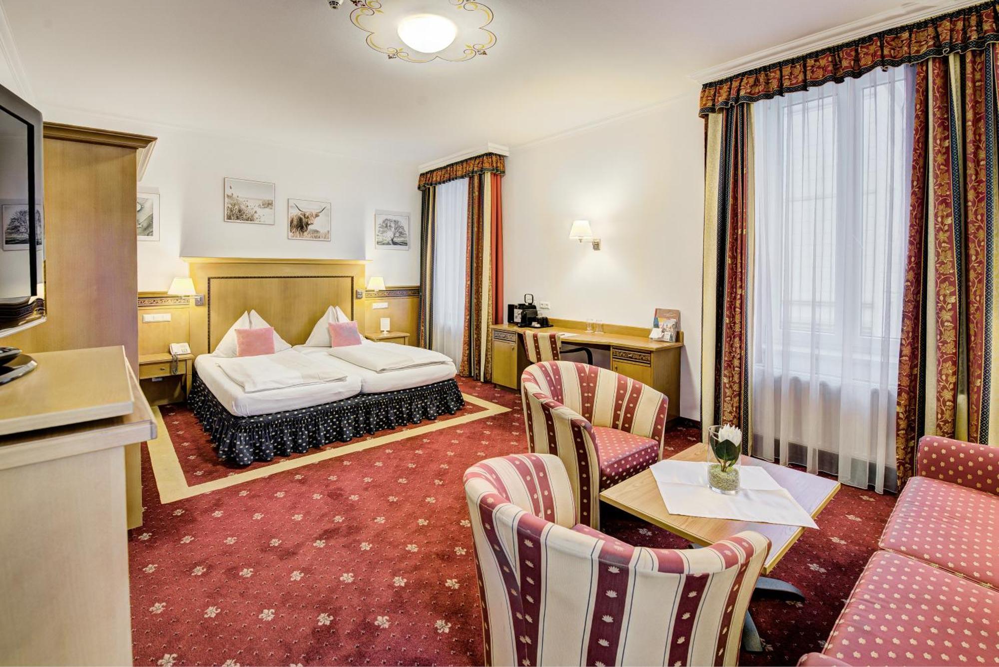 Hotel Alexandra Wels Exterior foto